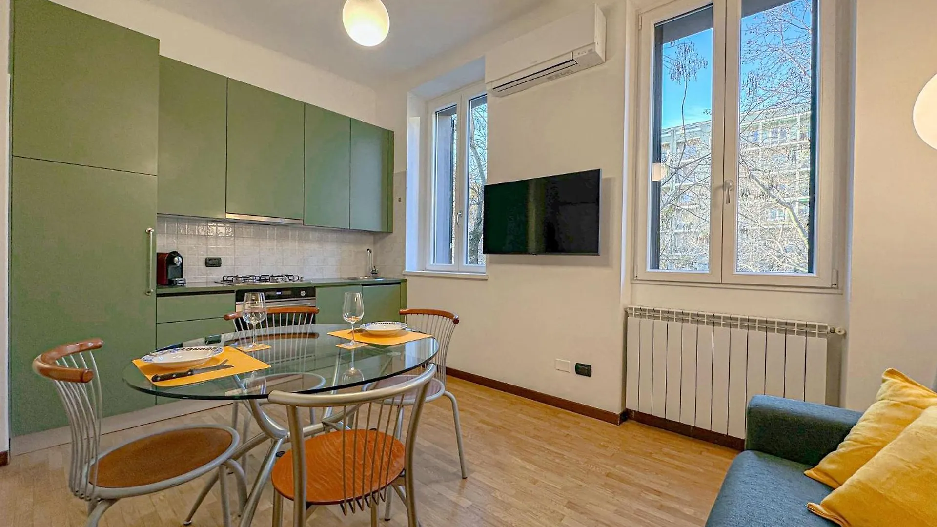 Apartment Suite Corsica 2 - 10 Min Da Linate Milan